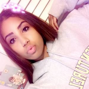 Meet your Posher, Ciara